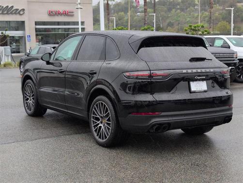 2021 Porsche Cayenne Cayenne