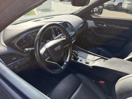 2023 Cadillac CT5 V-Series