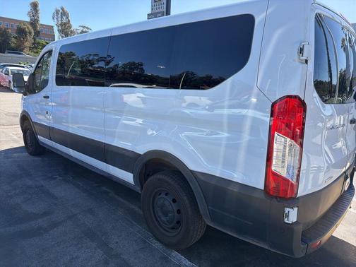 2023 Ford Transit-350 XLT