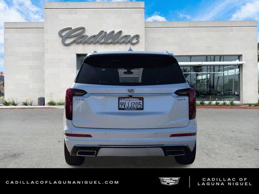 Crystal White Tricoat 2025 Cadillac XT6 Luxury FWD
