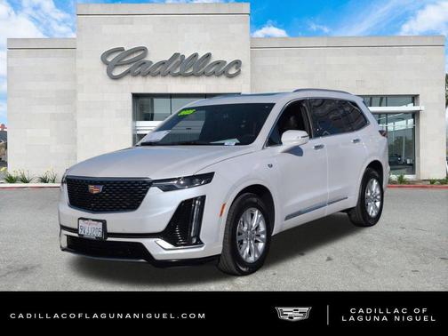 Crystal White Tricoat 2025 Cadillac XT6 Luxury FWD