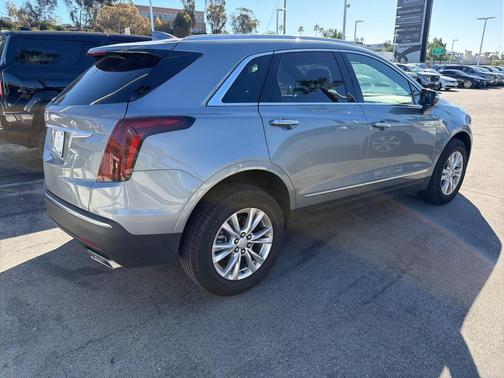2024 Cadillac XT5 Luxury