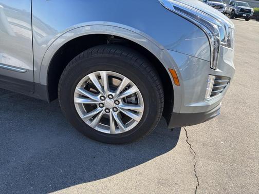 2024 Cadillac XT5 Luxury