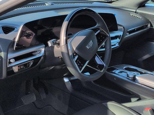 2026 Cadillac LYRIQ Premium Sport