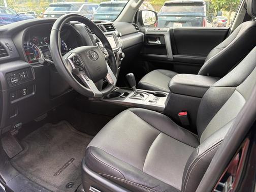 2016 Toyota 4Runner SR5 Premium