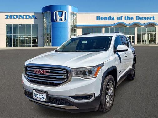 Summit White 2017 GMC Acadia SLE-2