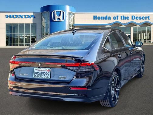 Crystal Black Pearl 2023 Honda Accord Hybrid Sport