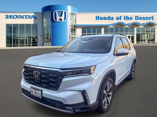 Platinum White Pearl 2024 Honda Pilot