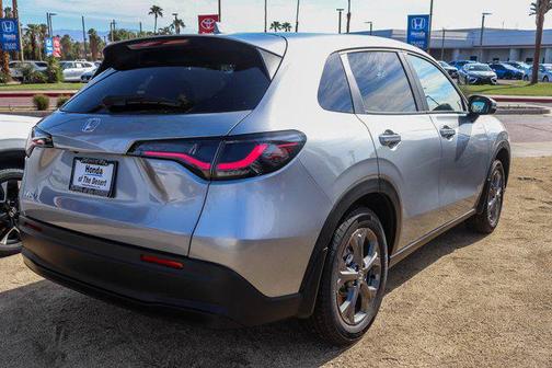 2026 Honda HR-V LX