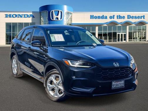 Platinum White Pearl 2025 Honda HR-V LX