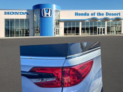 Platinum White Pearl 2023 Honda Odyssey Elite