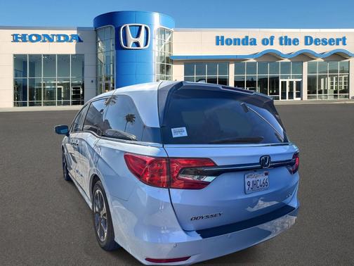 Platinum White Pearl 2023 Honda Odyssey Elite
