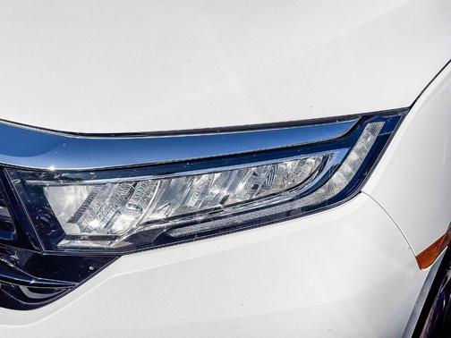Platinum White Pearl 2023 Honda Odyssey Elite