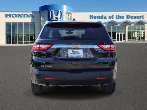 2021 Chevrolet Traverse LS