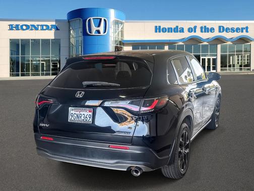 Crystal Black Pearl 2024 Honda HR-V Sport