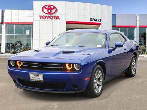 2022 Dodge Challenger SXT