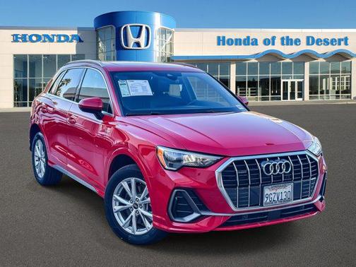 2022 Audi Q3 45 S line Premium