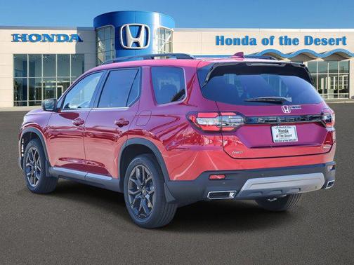 2025 Honda Pilot Touring 8-Passenger
