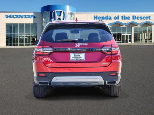 2025 Honda Pilot Touring 8-Passenger