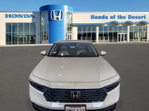 Platinum White Pearl 2024 Honda Accord