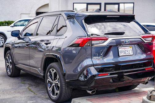 2024 Toyota RAV4 Prime XSE