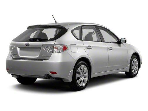White 2010 Subaru Impreza 2.5i