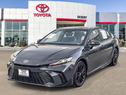 UNDERGROUND 2025 Toyota Camry SE