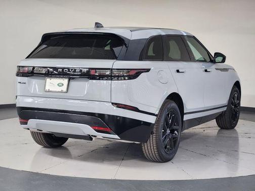 Arroios Grey 2026 Land Rover Range Rover Velar P250 Dynamic SE