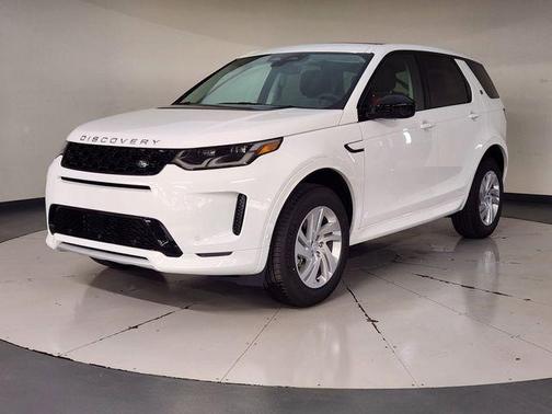Fuji White 2025 Land Rover Discovery Sport S