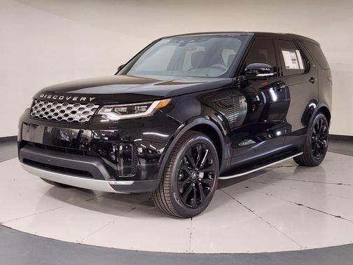 Santorini Black 2026 Land Rover Discovery S