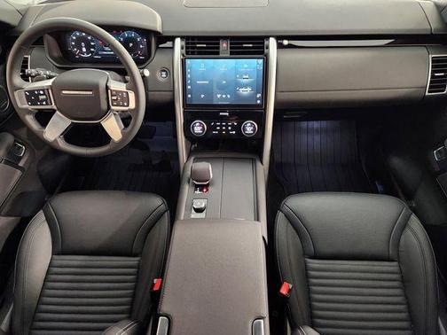 Eiger Grey 2025 Land Rover Discovery P300 S