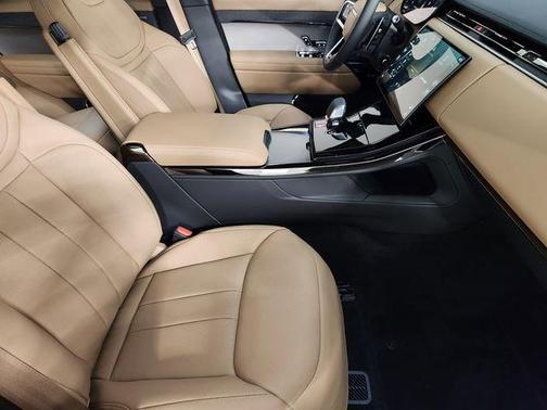 Carpathian Grey 2026 Land Rover Range Rover Sport P360 SE