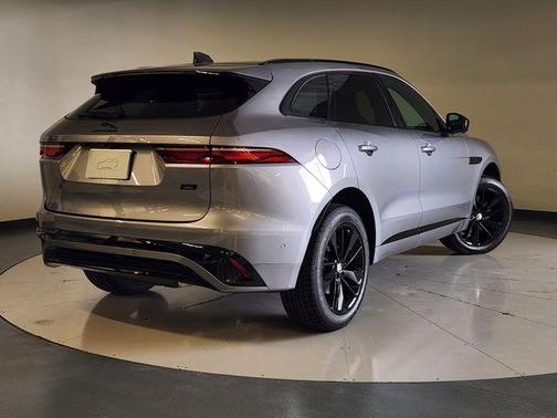 Eiger Grey 2026 Jaguar F-PACE P250 R-Dynamic S