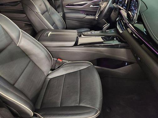 Crystal White Tri-Coat 2023 Cadillac Escalade Sport