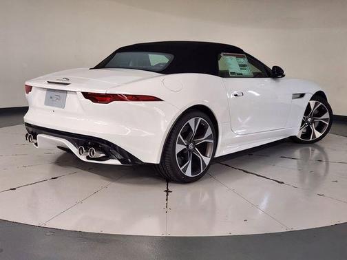 Fuji White 2024 Jaguar F-TYPE P450 R-Dynamic