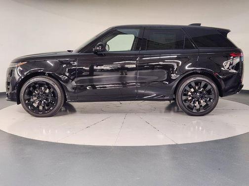 Santorini Black 2026 Land Rover Range Rover Sport P400 Dynamic SE