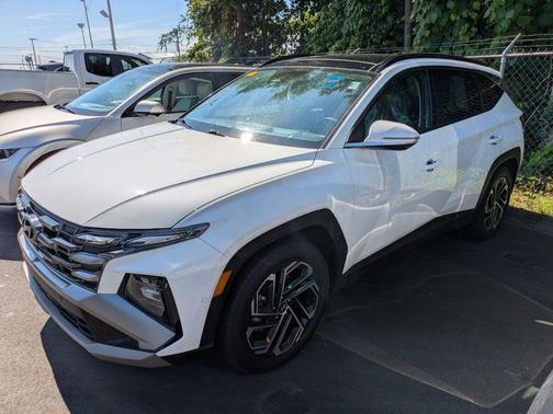 Serenity White Pearl 2025 Hyundai TUCSON Limited