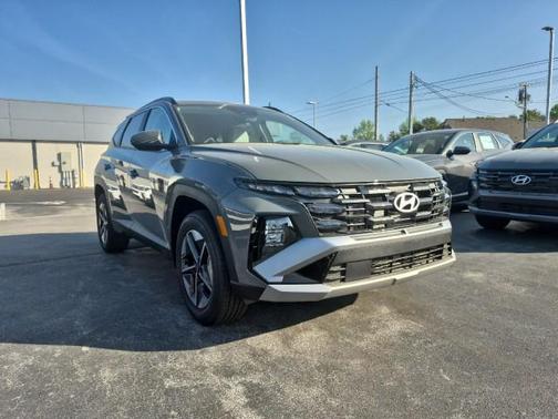 Hampton Gray 2026 Hyundai TUCSON SEL