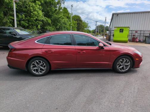 Ultimate Red 2023 Hyundai SONATA SEL