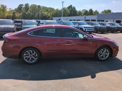 Ultimate Red 2023 Hyundai SONATA SEL