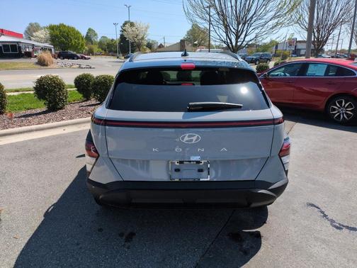 Cyber Gray Metallic 2026 Hyundai KONA SEL Sport