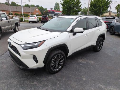2022 Toyota RAV4 Hybrid XLE Premium
