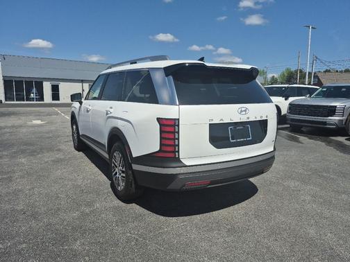 Creamy White Pearl 2026 Hyundai PALISADE SEL Premium 8P