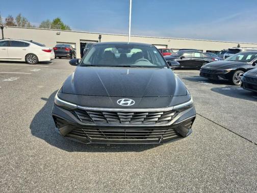 2026 Hyundai ELANTRA Sport