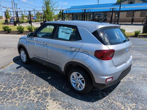 Shimmering Silver 2026 Hyundai VENUE SE
