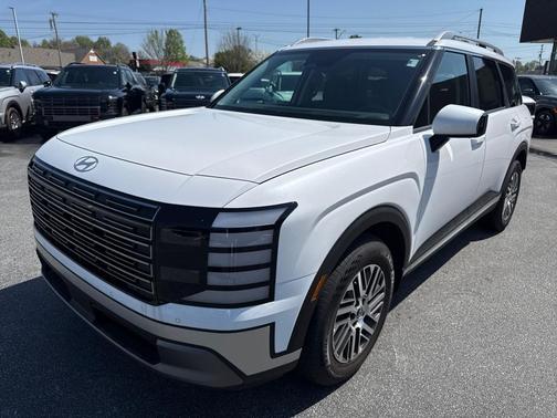 Creamy White Pearl 2026 Hyundai PALISADE SEL 7P
