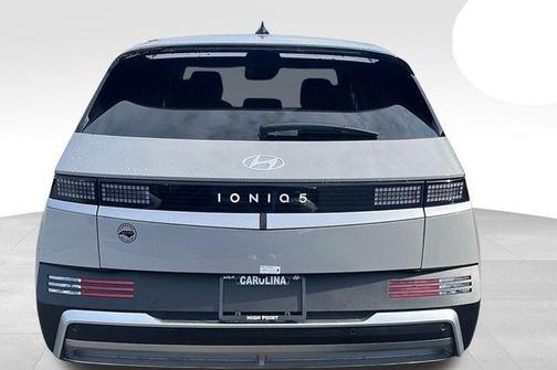 2026 Hyundai IONIQ 5 SE