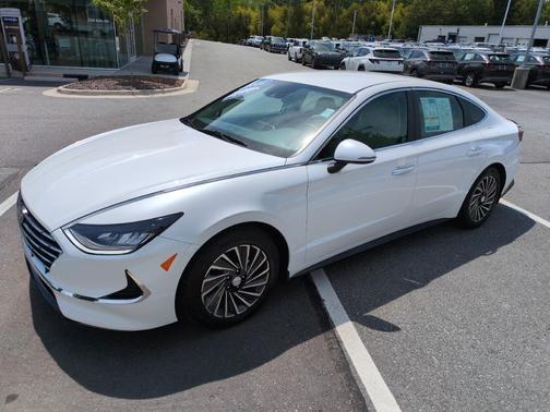 Hyper White 2022 Hyundai SONATA Hybrid SE