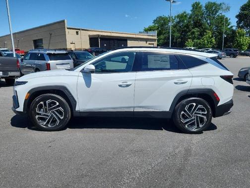 Creamy White Pearl 2026 Hyundai TUCSON Hybrid Limited