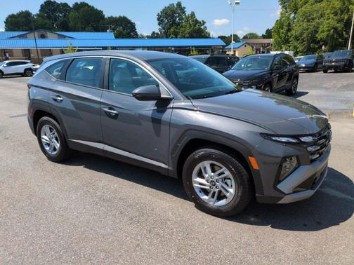 Ecotronic Gray 2026 Hyundai TUCSON SE